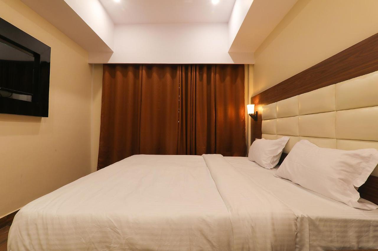 Fabhotel Blueark Lucknow Ngoại thất bức ảnh